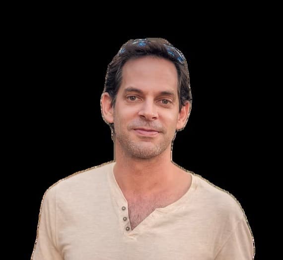 שחר ענבר