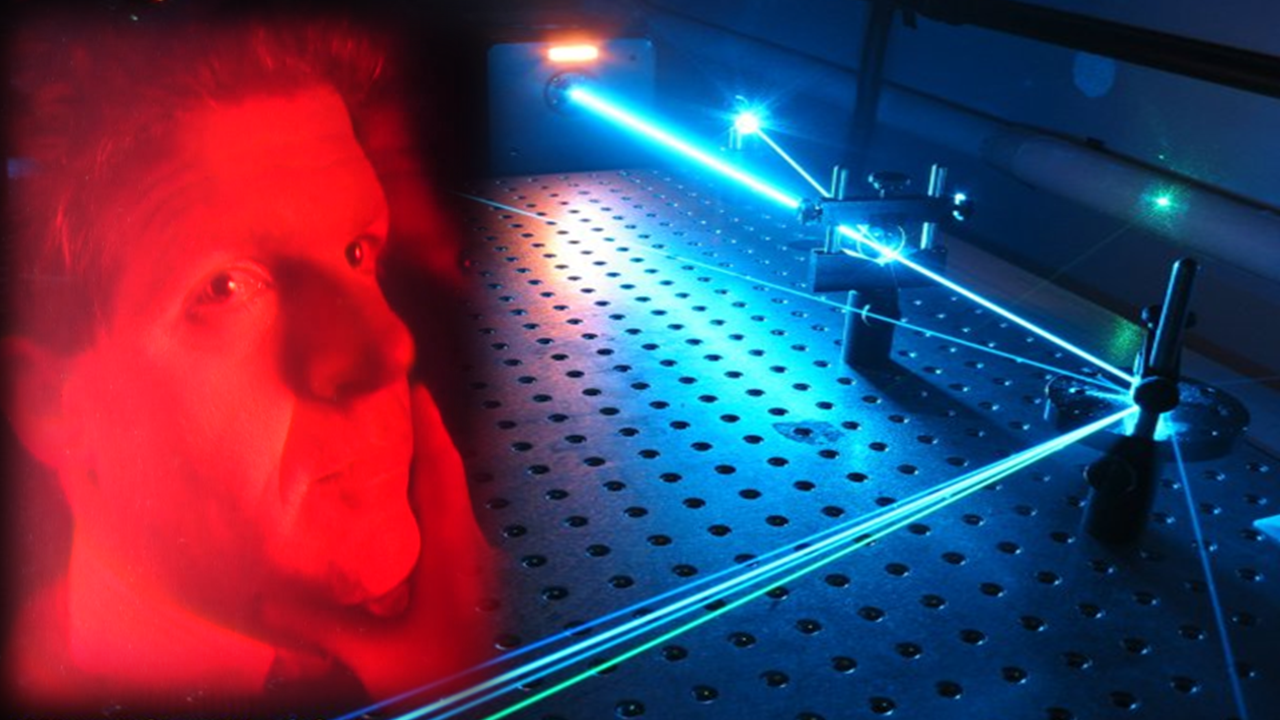 אמנות מדע ההולוגרפיה | שמעון המאירי